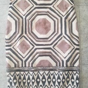 Loft taupe black cream patterned skirt size 4.